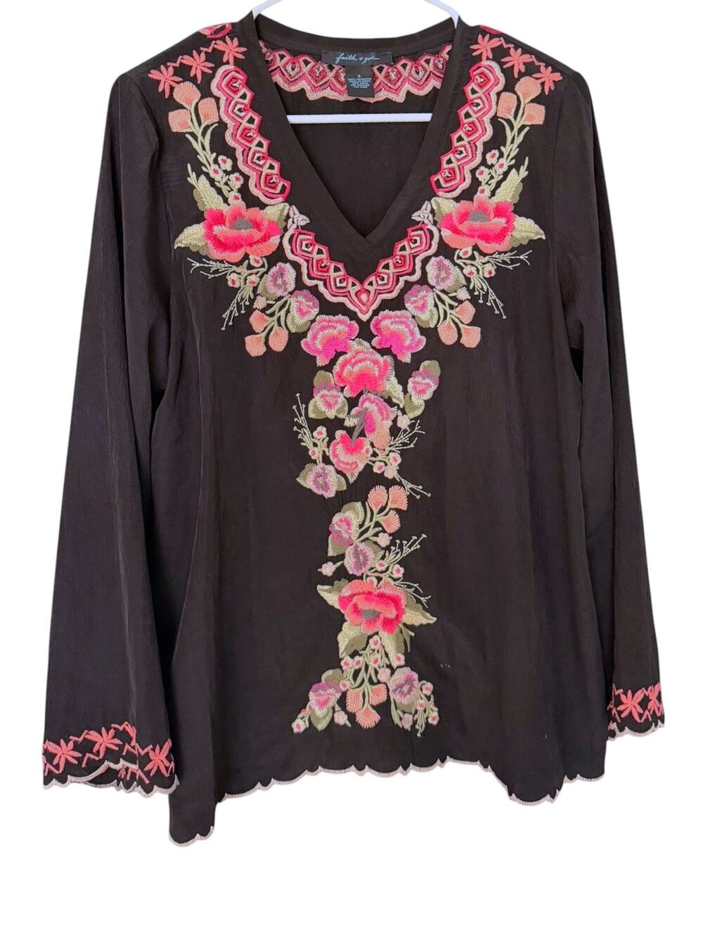 Faith & Zoe Floral Embroidered Tunic Blouse Women's S Boho Festival Black Pink